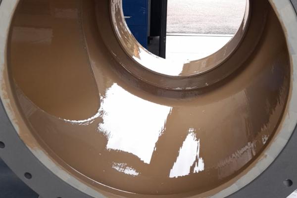 Applicazione Layer 1 ciclo interno Belzona 5811 Beige